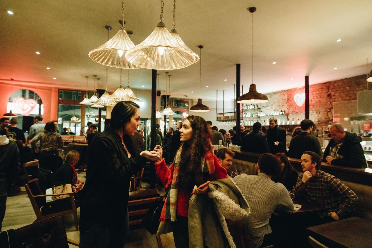 Publove @ The Crown, Battersea Londres Extérieur photo